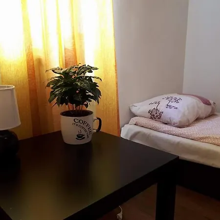 Mhostel Albergue